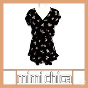 Mimi Chica Black & Floral Romper Short Sleeve Sz S